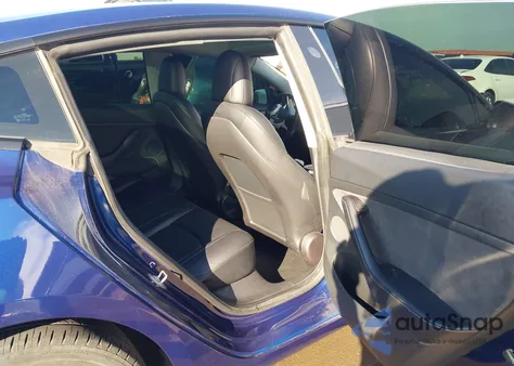 2022 Tesla Model 3 Long Range Dual Motor All-Wheel Drive from USA, damaged, VIN 5YJ3E1EB2NF351807